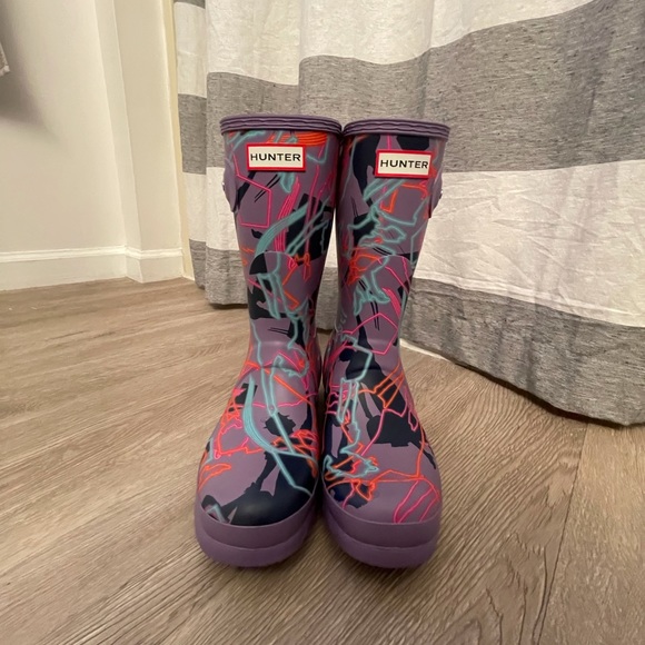 RARE HUNTER X Disney Mary Poppins Rain Boots SZ 8 - Picture 2 of 8